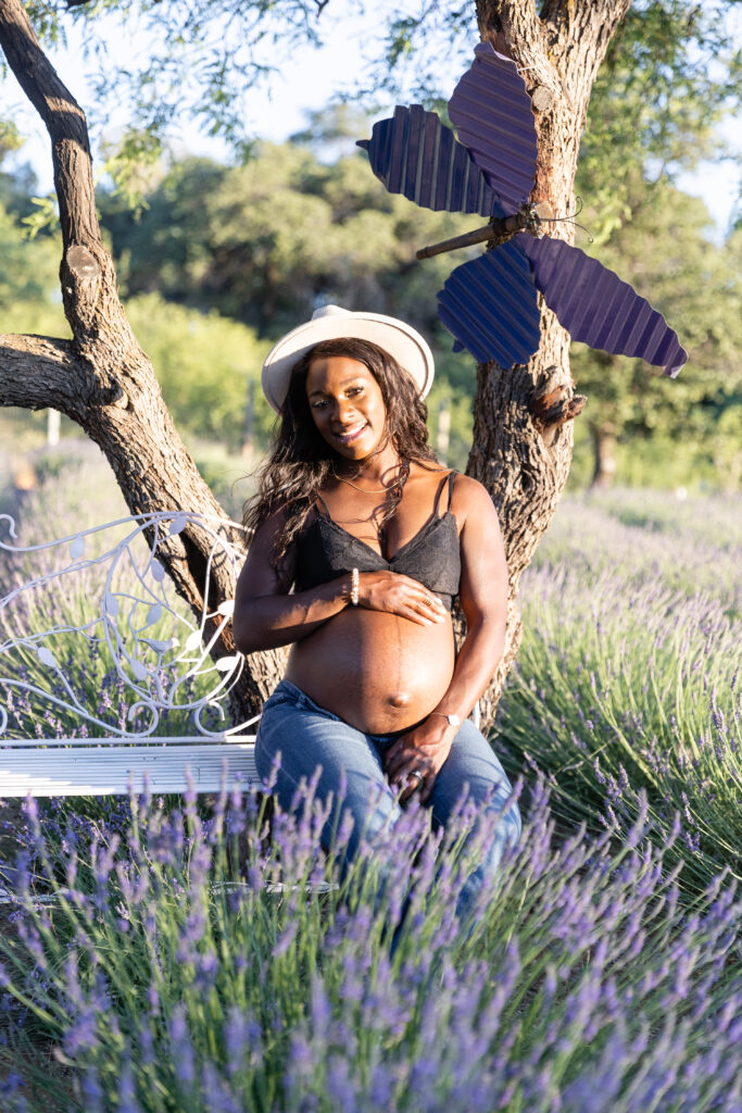 Maternity session at life under the oaks lavender farm with Savannah from Wicked Picnics